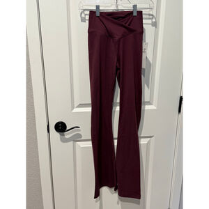 Women's Mono B Burgundy crossover waist flare Leggings Size S